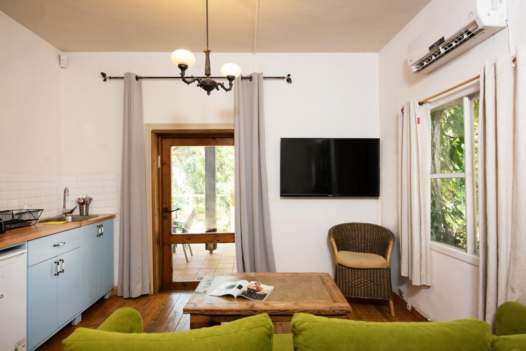 Vitrage Holiday Village And Spa Бейт Хилел Стая снимка